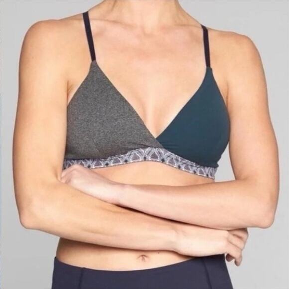 Athleta Inhale Convertible Sports Bra - Picture 1 of 7